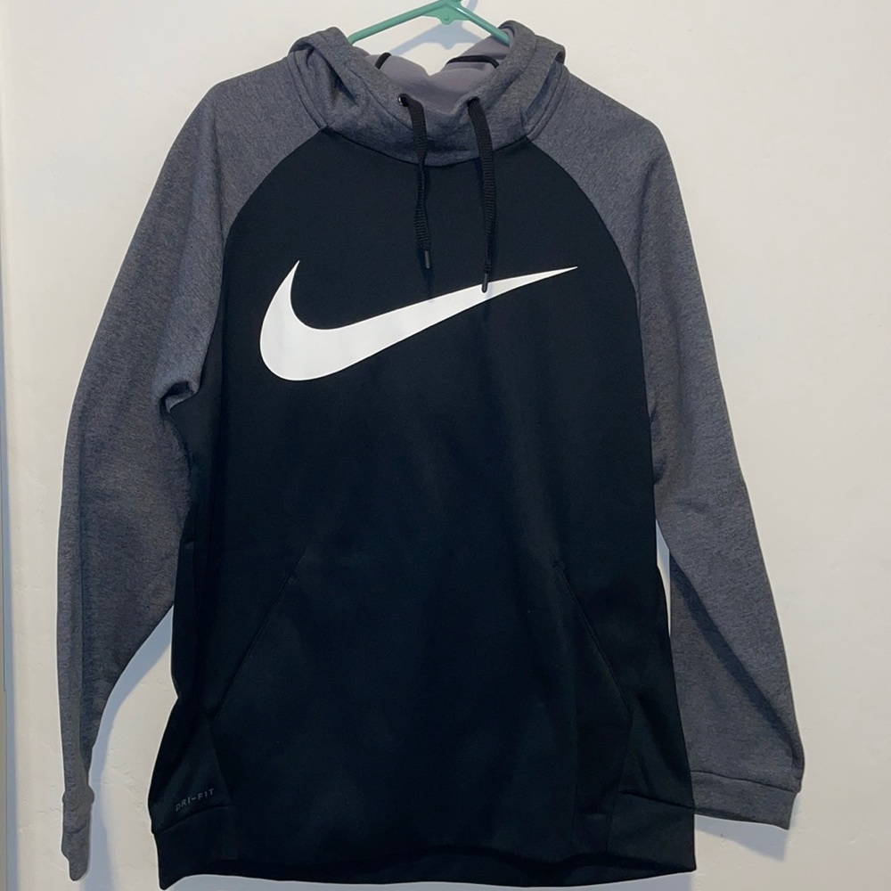 Nike Dri-Fit Hoodie